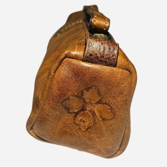 Patricia Nash Tan Leather Wristlet - Like NEW - Picture 4 of 5